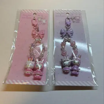 메조 피아노 산리오 콜라보 키티 페리에 쿠로미 페리에