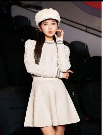 다리치 니트 미니 원피스