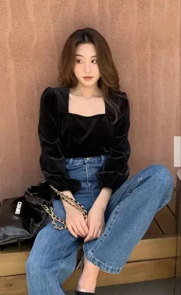 birthdaybash 스퀘어넥 벨로아 상의