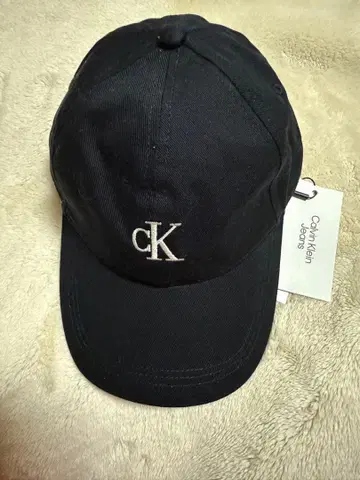 [ 새상품 ] Calvin Klein 캡 블랙