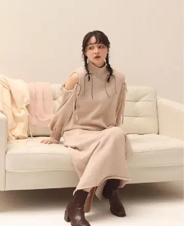 muguet open shoulder ribbon op