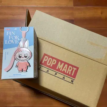 POP MART PIN FOR LOVE 스트랩