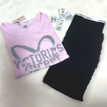 XS 사이즈 빅토리아시크릿 로고 티셔츠 & 레깅스 세트 룸웨어