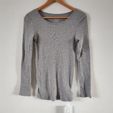 [ 미사용 새상품 ] 투모로우랜드 맥피 리브 니트 S 사이즈