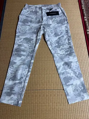 EXAMPLE 카모플라쥬 반다나 팬츠