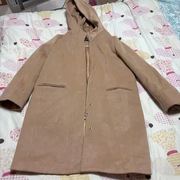 Jeanasis 베이지 후드 부착 코트