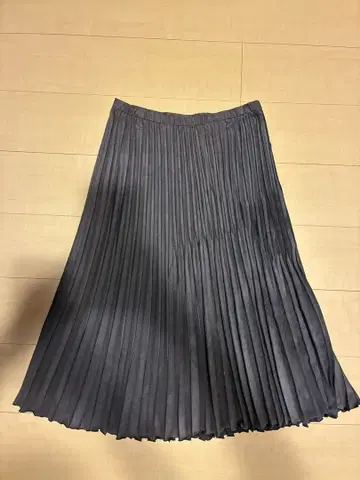 다크 그레이 플리츠 스커트 일본제