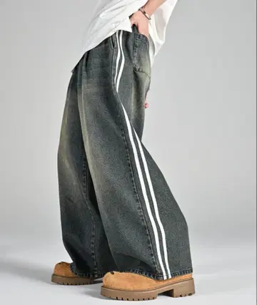 ADRER 라인 트랙 와이드 슬랙스