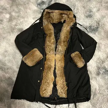 쉽스 퍼 달린 블랙 모즈 코트 SHIPS