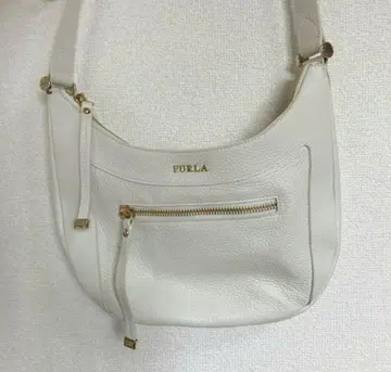 훌라 화이트 숄더백