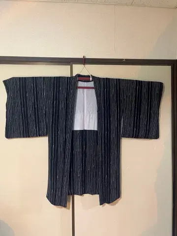 네이비 컬러, 블루 화이트 스트라이프 겉옷