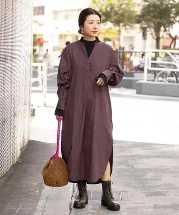 ROSE BUD 버튼 디자인 스키퍼 원피스