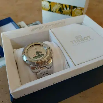 TISSOT T-Touch 손목시계 T33158871 중고 사용품