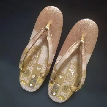 포멀 사가니시키 삼단 조리