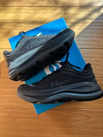 거의 미사용 HOKA BONDI9 본다이9 EU40 / 25cm