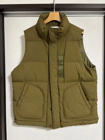 White Mountaineering 다운 베스트 사이즈 2 올리브