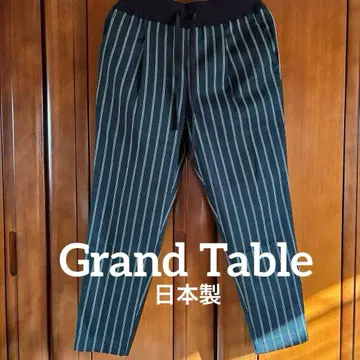 미사용 Gland Table 일본제 울 혼방 이지 테이퍼드 팬츠
