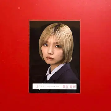 사쿠라자카46 Unhappy birthday 구문 MV 의상 요리