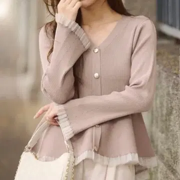 프로포션 바디 드레싱 * 새상품 시어 절개 플럼 니트