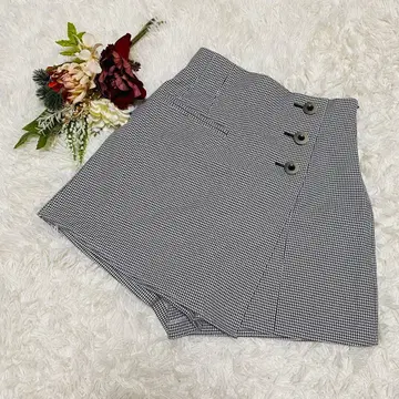 새상품급 [ rinda/리엔다 ] 체크 무늬 랩 큐롯 (S) 숏팬츠