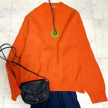 새상품급 유나이티드 애로우즈 크루넥 니트 캐시미어 블렌드 오렌지 F