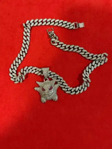 포켓몬 가스 타입 목걸이