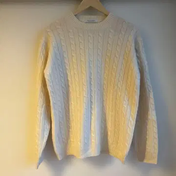 JOURNAL STANDARD 아이보리 케이블 니트 스웨터