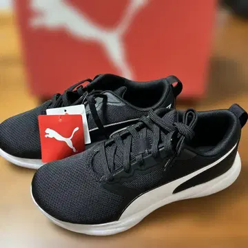 PUMA SOFTRIDE 블랙 스니커즈 25.0cm