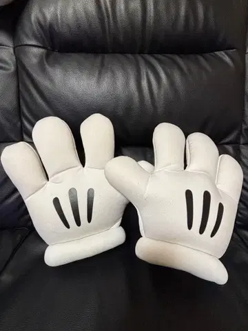 미키 손 모양 그로브 화이트