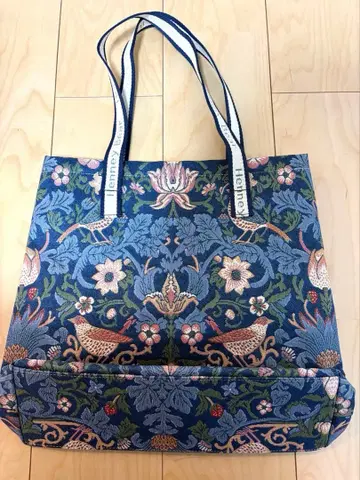 HenneyBear 토트백 윌리엄 모리스 딸기 도둑