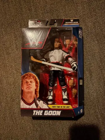 WWE 더 군 피규어