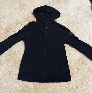 비비안 탐 인터넷 소재 후드티