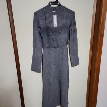 미사용 새상품 GU 그레이 니트 원피스 M