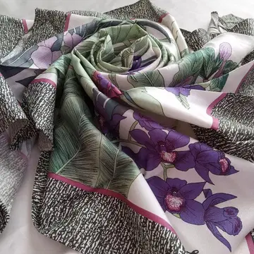 짐 톰슨 대형 스카프 (약 84cm 각)