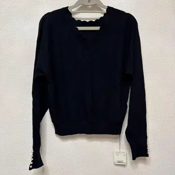 [미사용 새상품 택 포함] couture brooch 블랙 니트 38/M