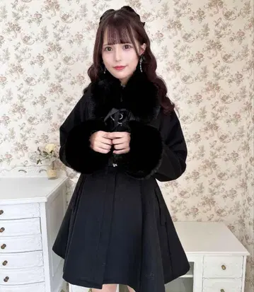 미개봉 새상품 로지타(rojita) 코트