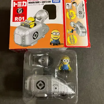 드림토미카 라이드온 R01 미니언/데이브 x 그루의 자동차