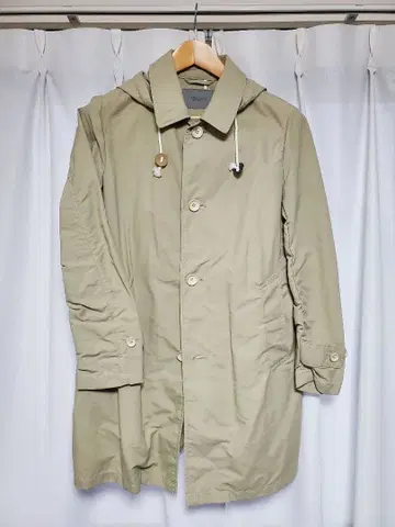 ivory court 후드 부착 트렌치코트