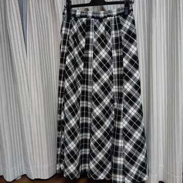 체크 스커트