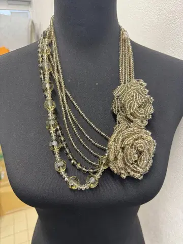비즈 꽃 모티브 골드 계열 브론즈 계열 롱 목걸이