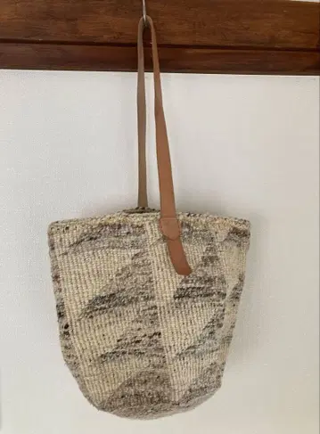 아프리카 사이잘 x 울 숄더백