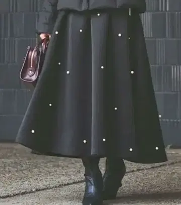 스윙글 금기 완판 펄 장식 새틴 스커트