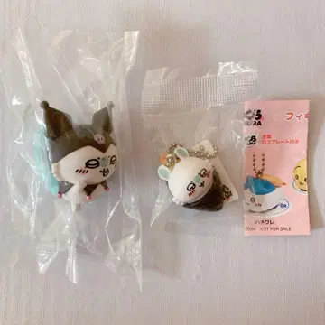 치이카와 x 산리오 캐릭터즈  피규어 모몽가 쿠로미 쿠라스시