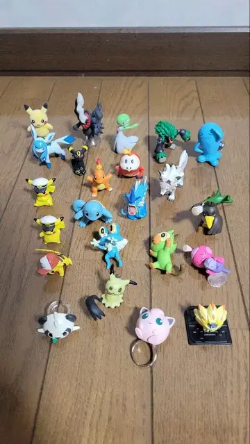 포켓몬 초대 레트로 몬코레 캡슐 토이 레어 가라르파치리스