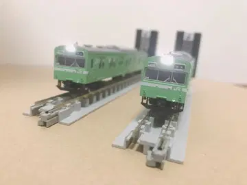 그린맥스 103계 야마토지선 선두차 2량