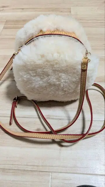 MONTEROSA 몬테로자 마카롱 무스탕 백 2way