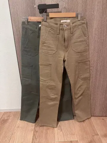 [ 2개 세트 ] Levi's 724 하이 라이즈 스트레이트 크롭