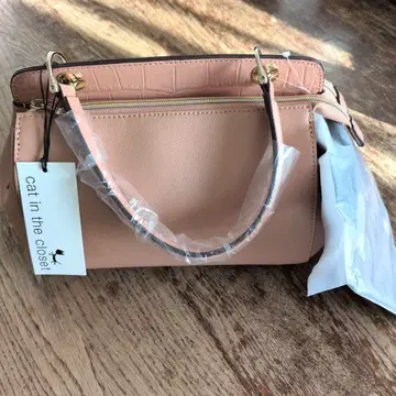 캣 인 더 클로젯 백 핑크