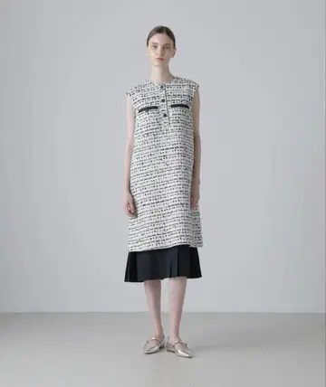 어도어 ADORE BLACK LABEL 데님 트위드 원피스 현행 모델