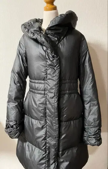 YUKI TORII 유키토리이 다운 코트